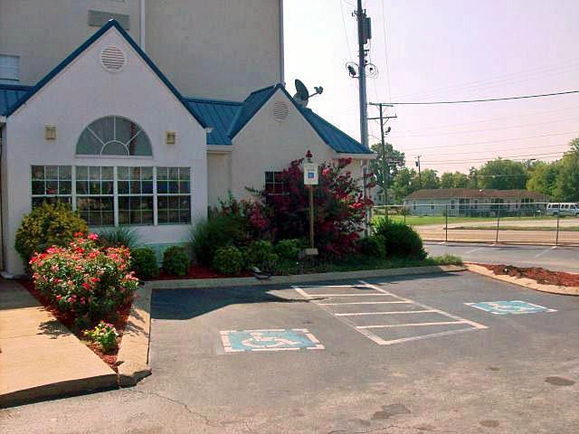 Motel 6 Chattanooga Downtown Exterior photo